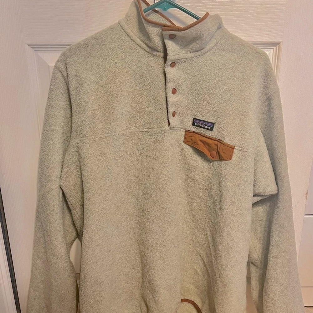 Women's Lightweight Synchilla Snap-T Fleece Pullover in cream color-size XL